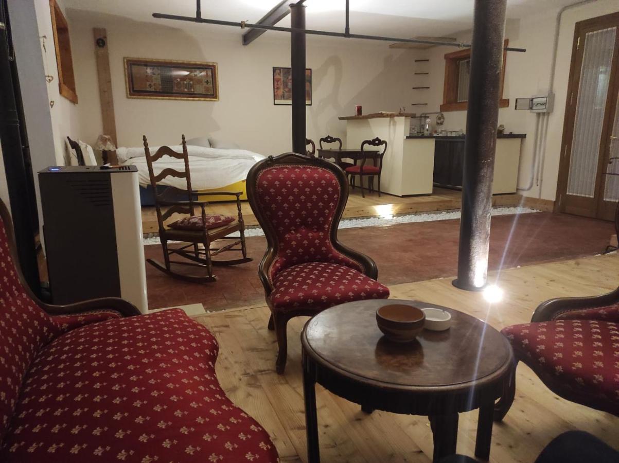 B&B Max & Lory Neviano degli Arduini Dış mekan fotoğraf